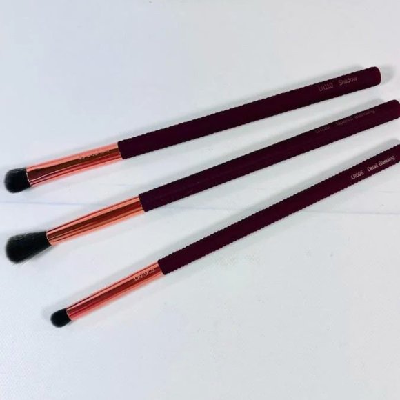 LARUCE BEAUTY Special Edition 3 Piece Eye Brush Set New - Picture 4 of 7